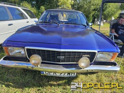 Trwa Zlot Oldtimerów w Dobrzeniu Wielkim