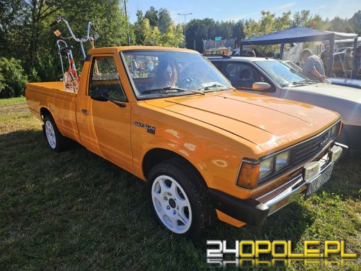 Trwa Zlot Oldtimerów w Dobrzeniu Wielkim