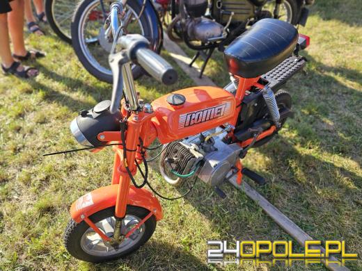 Trwa Zlot Oldtimerów w Dobrzeniu Wielkim