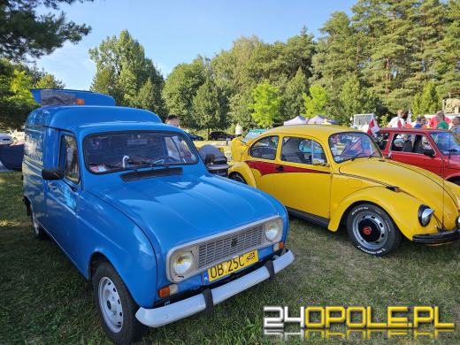 Trwa Zlot Oldtimerów w Dobrzeniu Wielkim