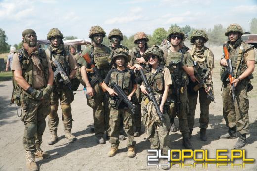 Trwa 18. Zlot Pojazdów Militarnych i Grup Rekonstrukcyjnych "Tarcza "