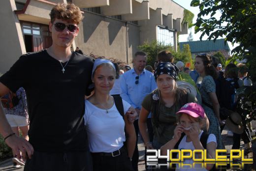 Pielgrzymi z Opola wyruszyli na Jasną Górę