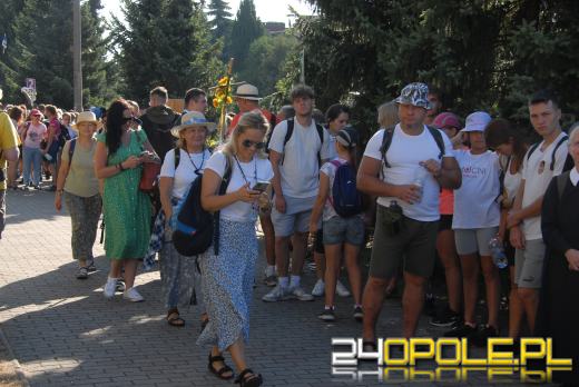 Pielgrzymi z Opola wyruszyli na Jasną Górę