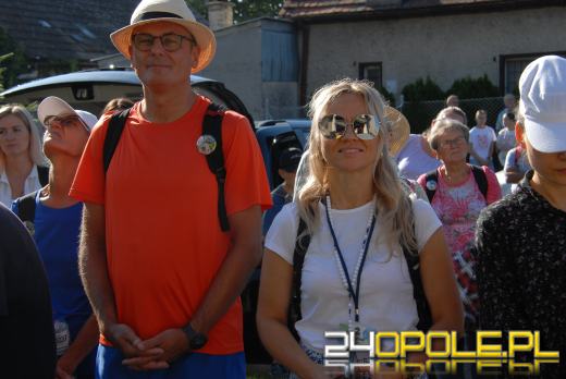 Pielgrzymi z Opola wyruszyli na Jasną Górę