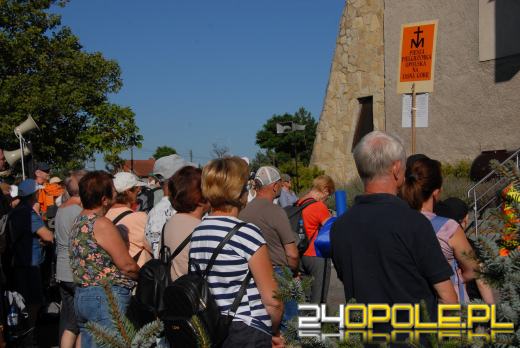 Pielgrzymi z Opola wyruszyli na Jasną Górę