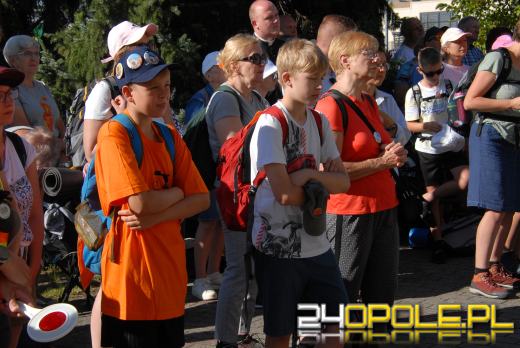 Pielgrzymi z Opola wyruszyli na Jasną Górę