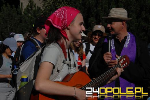 Pielgrzymi z Opola wyruszyli na Jasną Górę