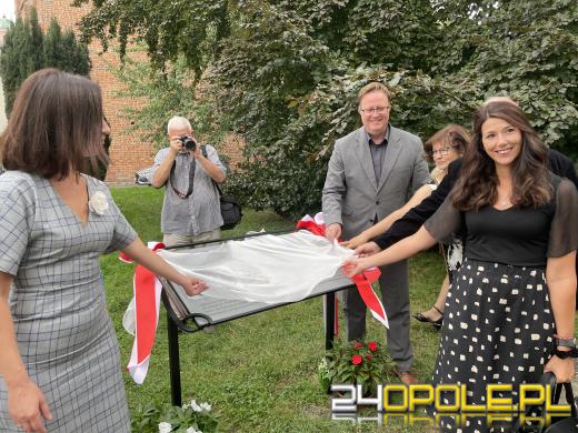 Tablica pamiątkowa Heleny Lehr odsłonięta