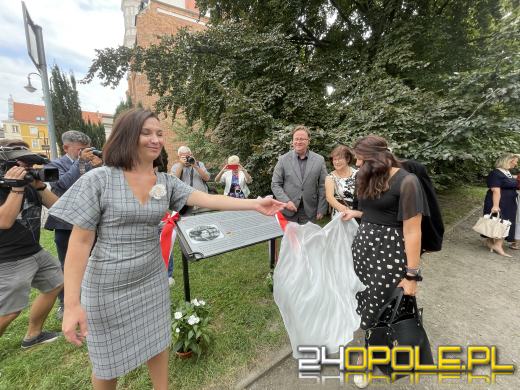 Tablica pamiątkowa Heleny Lehr odsłonięta