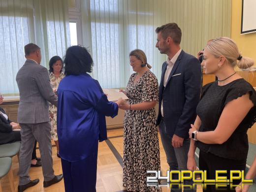 Od dziś mamy 300 nauczycieli dyplomowanych więcej w regionie