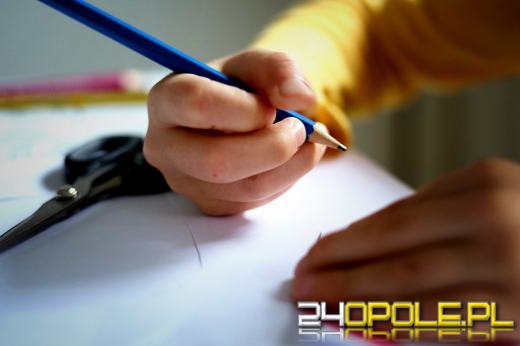 Wyprawka szkolna i klasyczne zakupy na ostatnią chwilę. Czy w tym roku jest drożej?