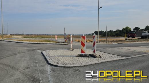 Budowa ronda w Zimnicach Małych na ostatniej prostej (WIDEO)