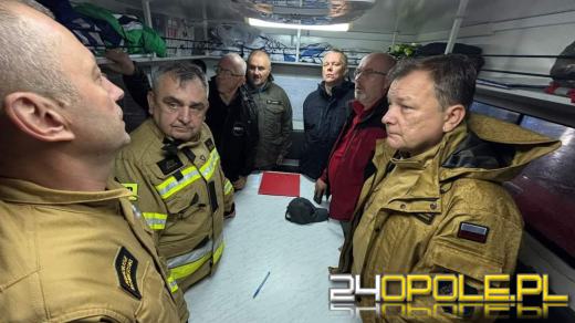 Stany alarmowe rzek przekroczone. Ewakuowano mieszkańców 