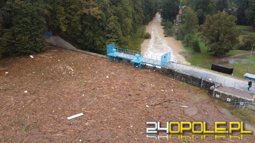 Aktualizacja sytuacji powodziowej: przerwane wały, ewakuacje i utrudnienia komunikacyjne 