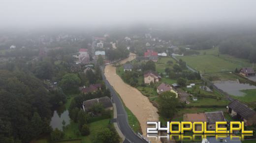 Aktualizacja sytuacji powodziowej: przerwane wały, ewakuacje i utrudnienia komunikacyjne 