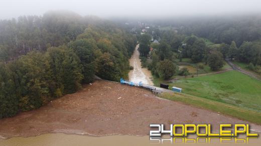 Aktualizacja sytuacji powodziowej: przerwane wały, ewakuacje i utrudnienia komunikacyjne 