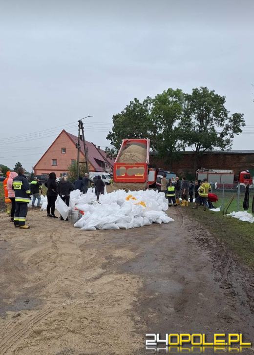 Powiat Opolski walczy ze skutkami powodzi