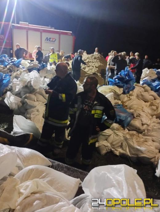 Powiat Opolski walczy ze skutkami powodzi