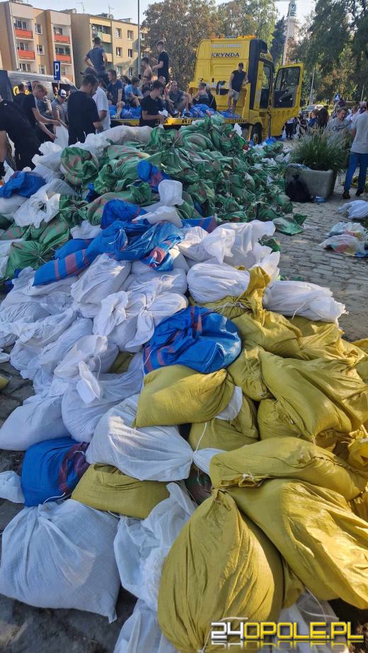 Brzeg czeka na przyjęcie fali. Miasto w pełnej gotowości