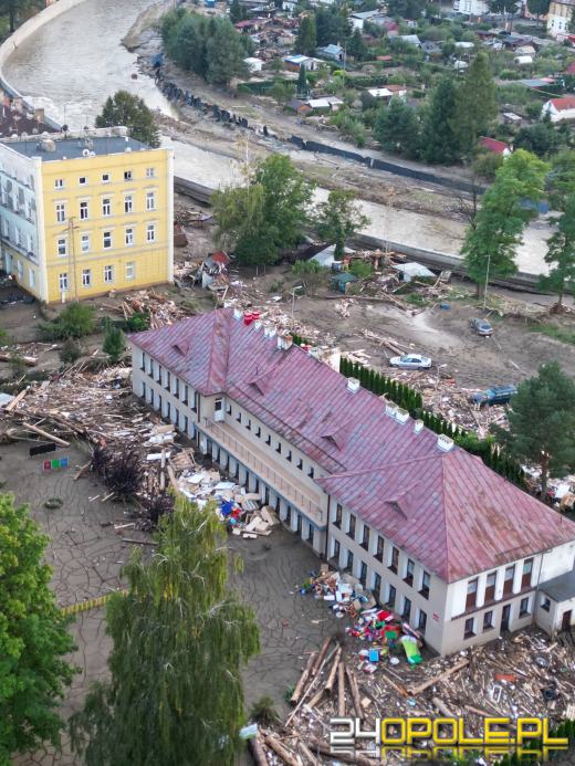Burmistrz Głuchołaz: Miasto nigdy nie doświadczyło takiej katastrofy