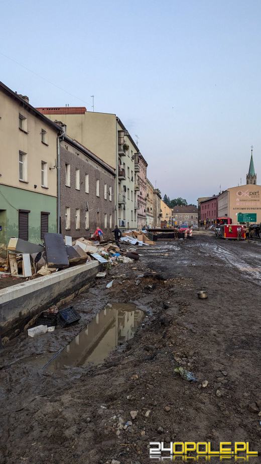 Burmistrz Głuchołaz: Miasto nigdy nie doświadczyło takiej katastrofy