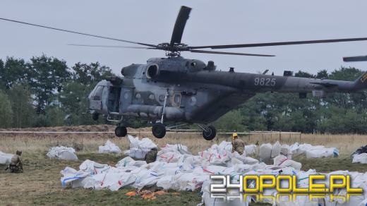 Narok: Intensywne prace przynoszą skutki. Trwa uszczelnianie wału