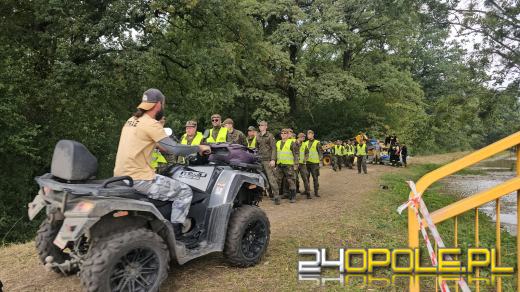 Narok: Intensywne prace przynoszą skutki. Trwa uszczelnianie wału