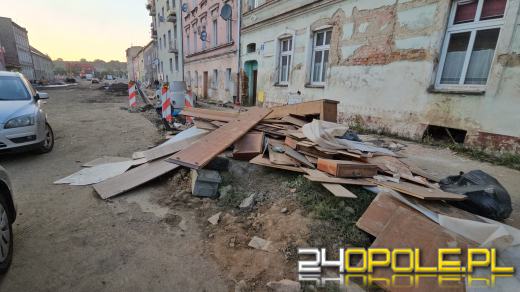 Po ustąpieniu wody ruszyła wielka akcja sprzątania - przypominamy o bezpieczeństwie