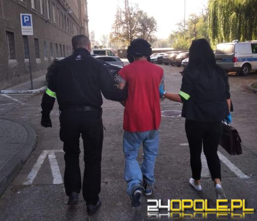 Okradł wolontariuszkę walczącą z powodzią