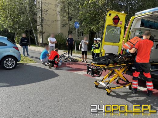 Wypadek na Pużaka: 75-letni rowerzysta potrącony przez samochód 