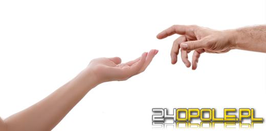 Opolski NFZ z trasą wsparcia psychologicznego dla powodzian