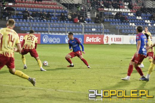 Odra remisuje ze Zniczem