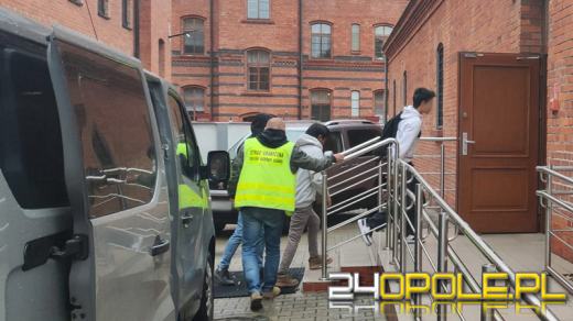 Czterech Indonezyjczyków przebywało w Polsce nielegalnie