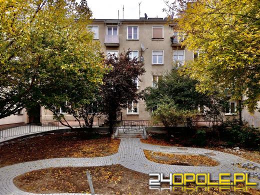 Rewitalizacja podwórka na ulicy Szpitalnej na ostatniej prostej