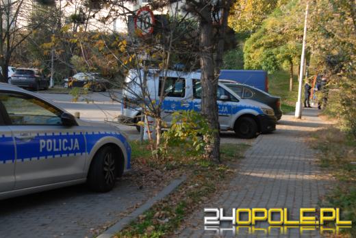 Ciało martwej osoby znalezione na ulicy Hallera w Opolu