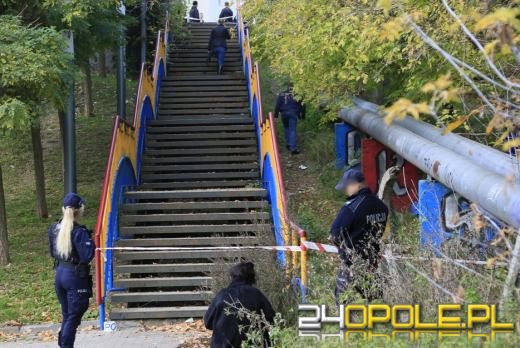 Ciało martwej osoby znalezione na ulicy Hallera w Opolu