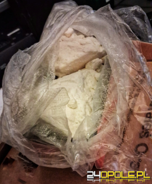 400 gramów odnalezione w mieszkaniu recydywisty. 40-latkowi grozi do 15 lat więzienia