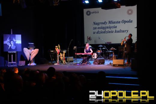 Laureaci Nagród w Dziedzinie Kultury uhonorowani 