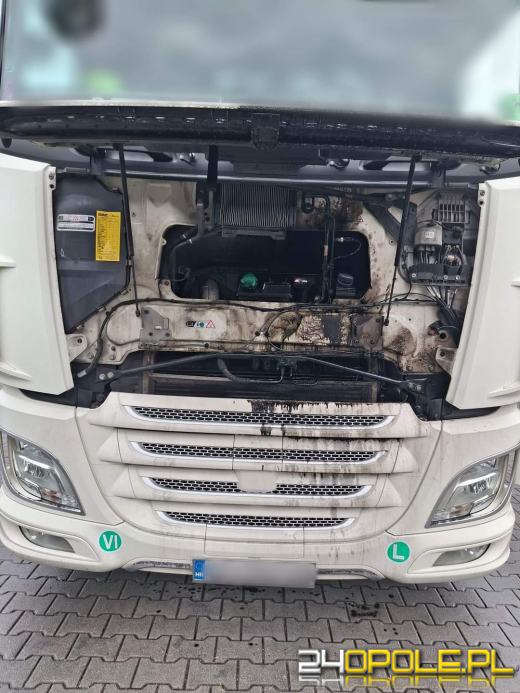 Niebezpieczny pojazd chorwackiego przewoźnika zatrzymany na A4 przez ITD