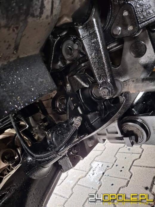 Niebezpieczny pojazd chorwackiego przewoźnika zatrzymany na A4 przez ITD