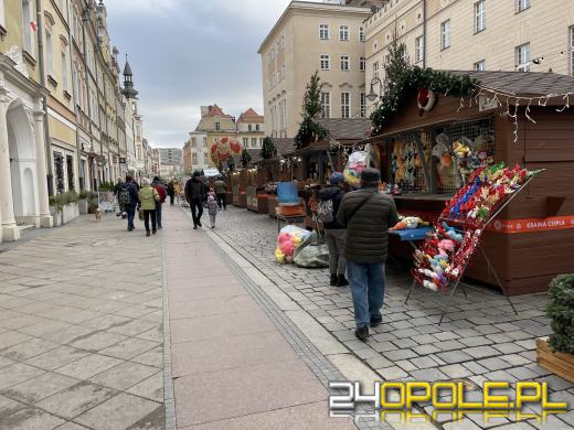 Zaznaj klimatu Świąt Bożego Narodzenia. Zobacz jak się prezentuje Opole