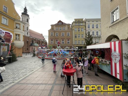 Zaznaj klimatu Świąt Bożego Narodzenia. Zobacz jak się prezentuje Opole