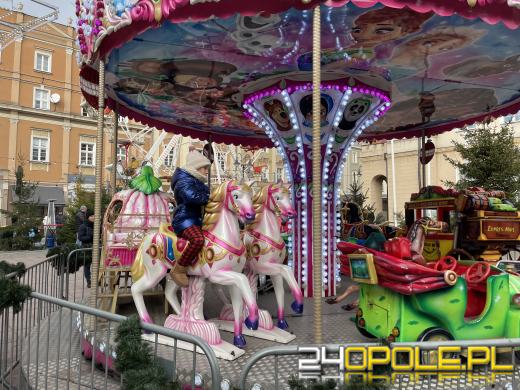 Zaznaj klimatu Świąt Bożego Narodzenia. Zobacz jak się prezentuje Opole