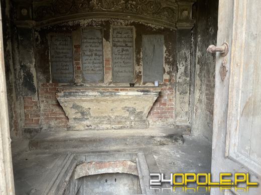 Cmentarz przy ul. Wrocławskiej będzie ocalony od zapomnienia (GALERIA)