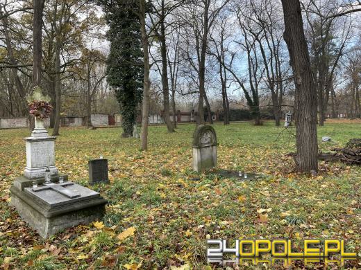 Cmentarz przy ul. Wrocławskiej będzie ocalony od zapomnienia (GALERIA)