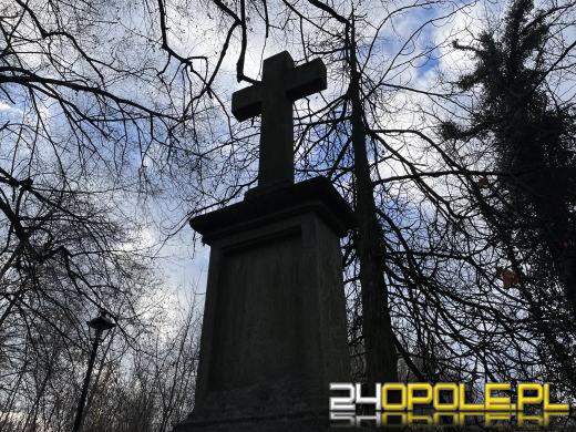 Cmentarz przy ul. Wrocławskiej będzie ocalony od zapomnienia (GALERIA)