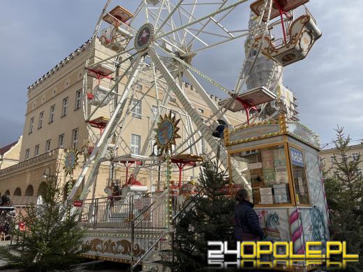 Jarmarki Bożonarodzeniowe 2024: magia świąt kontra rosnące ceny
