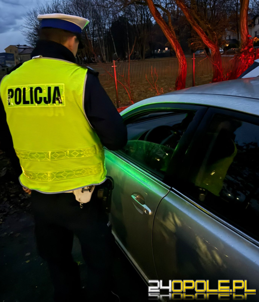 Sprawdzają bezpieczeństwo najmłodszych. Akcja "Bezpieczny Maluch" namysłowskiej drogówki