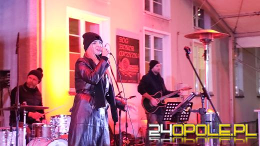 Magiczny początek świątecznego jarmarku na opolskim rynku