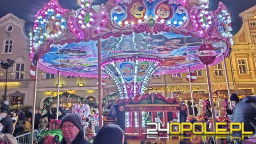 Magiczny początek świątecznego jarmarku na opolskim rynku